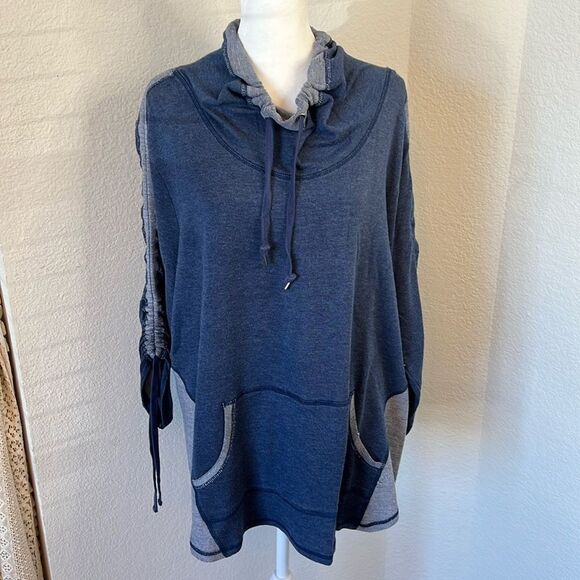 Ruby Rd. Blue and Light Blue Rough Seamed Tube Neck Pull Over ~ Size XL - Picture 1 of 7